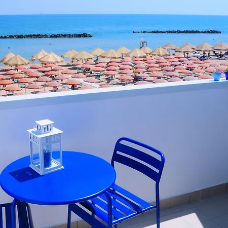 Punta De L'est Hotel