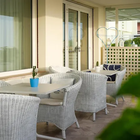 Punta De L'est Hotel Francavilla Al Mare