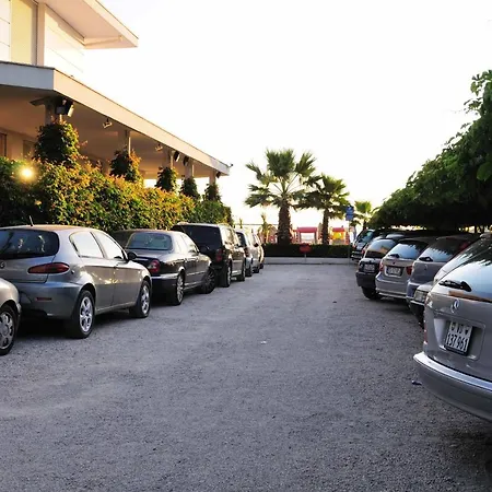 Hotel Punta De L'est Francavilla Al Mare