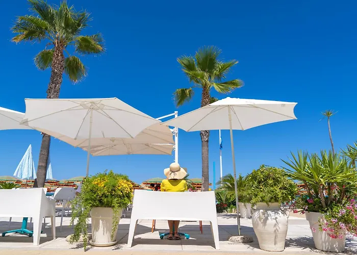 Punta De L'est 3* Francavilla Al Mare