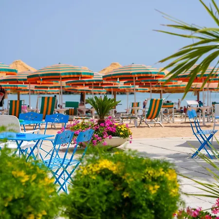 Punta De L'est Hotel