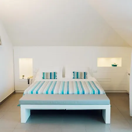 Hotel Punta De L'est