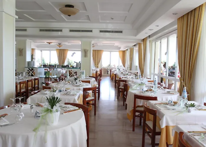 Punta De L'est Hotel