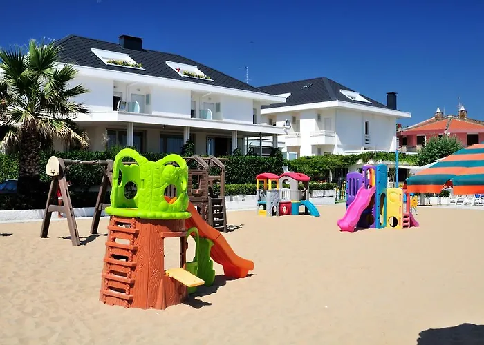 Punta De L'est Hotel 3*