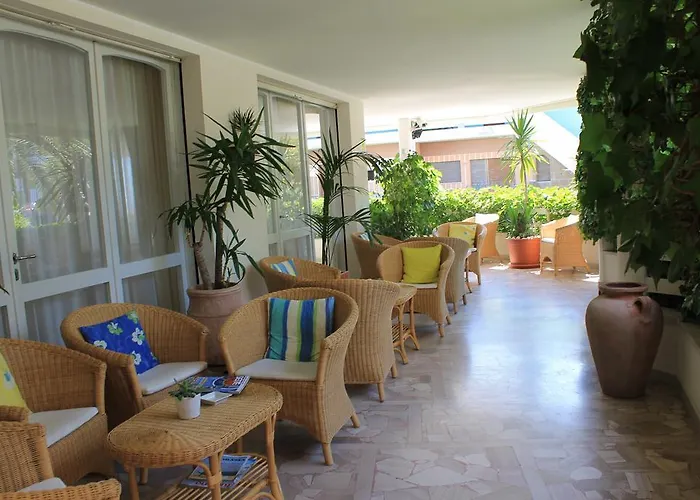 Punta De L'est Франкавилла-аль-Маре